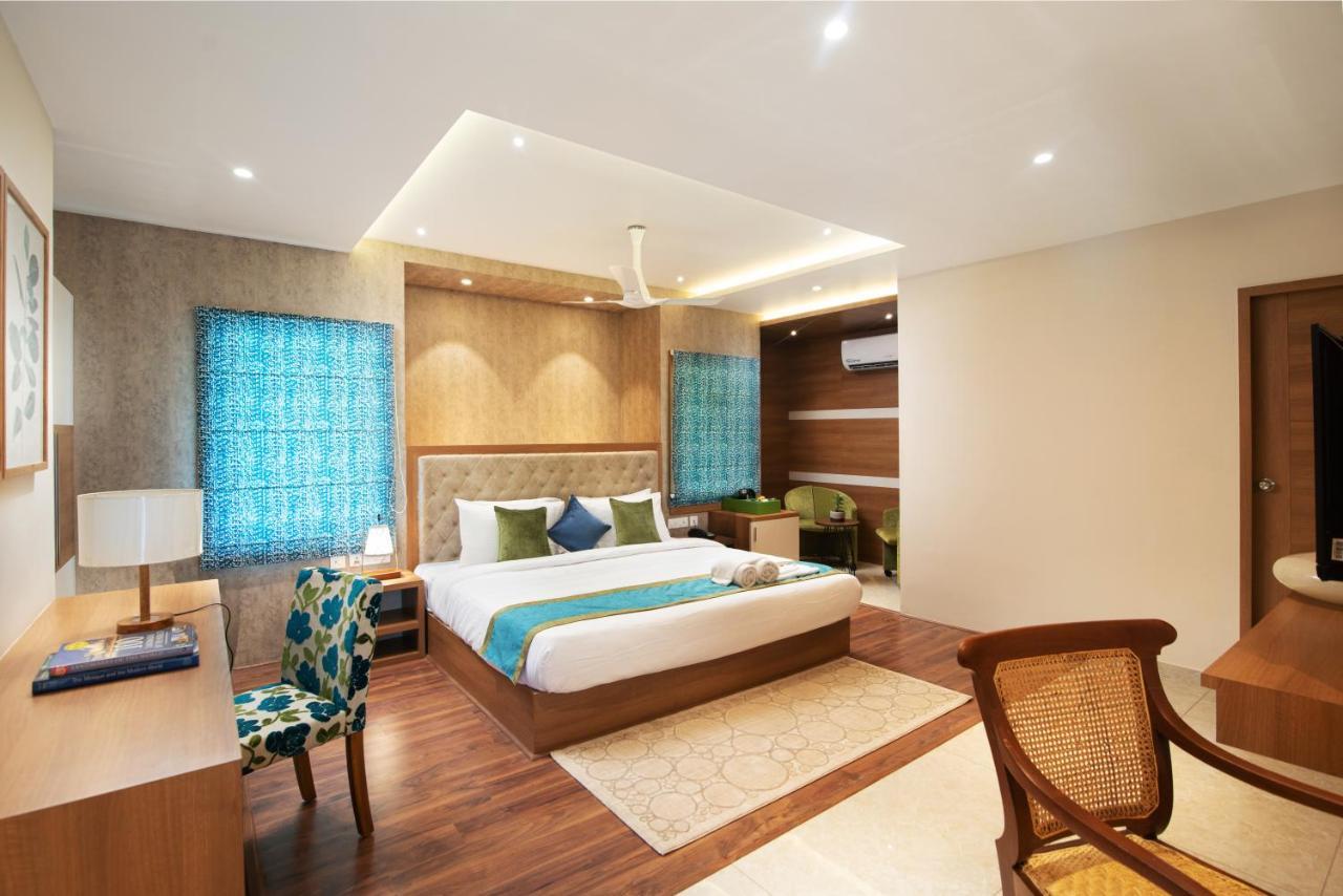 Time Square Boutique Hotel & Spa Alappuzha Zewnętrze zdjęcie