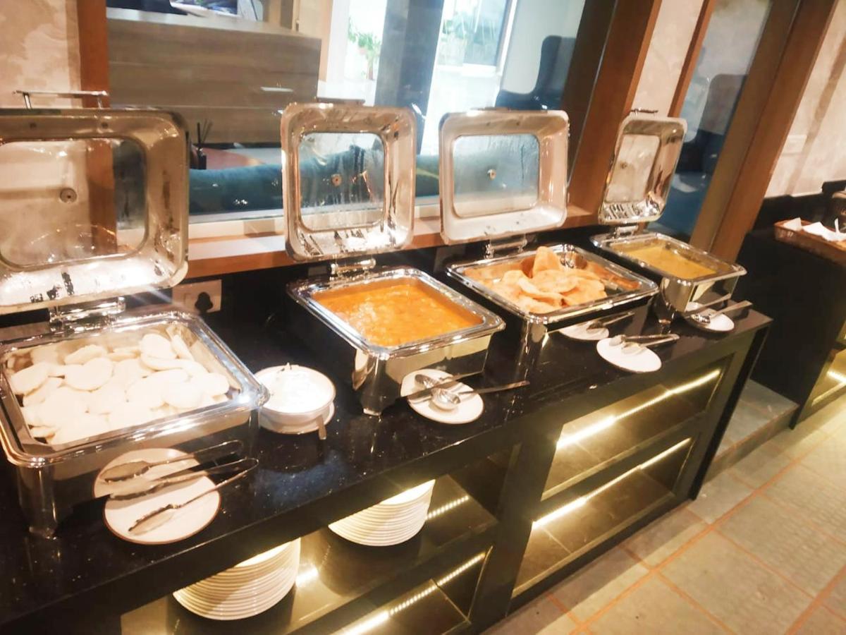 Time Square Boutique Hotel & Spa Alappuzha Zewnętrze zdjęcie